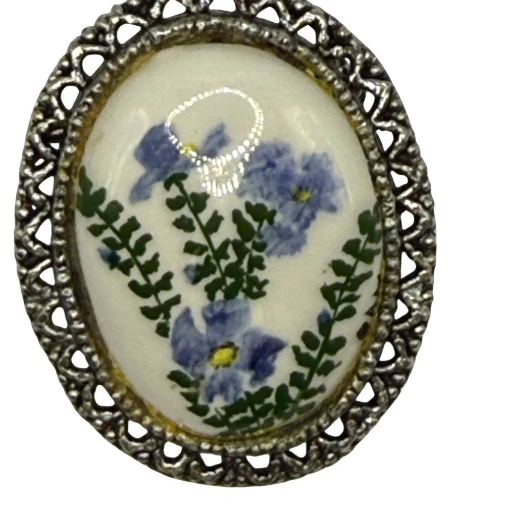 Cottagecore Floral Hand Painted Vintage Brooch Unbranded